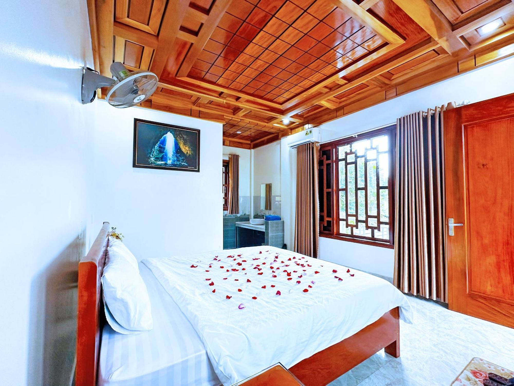 The Hill Villas Phong Nha Exterior photo