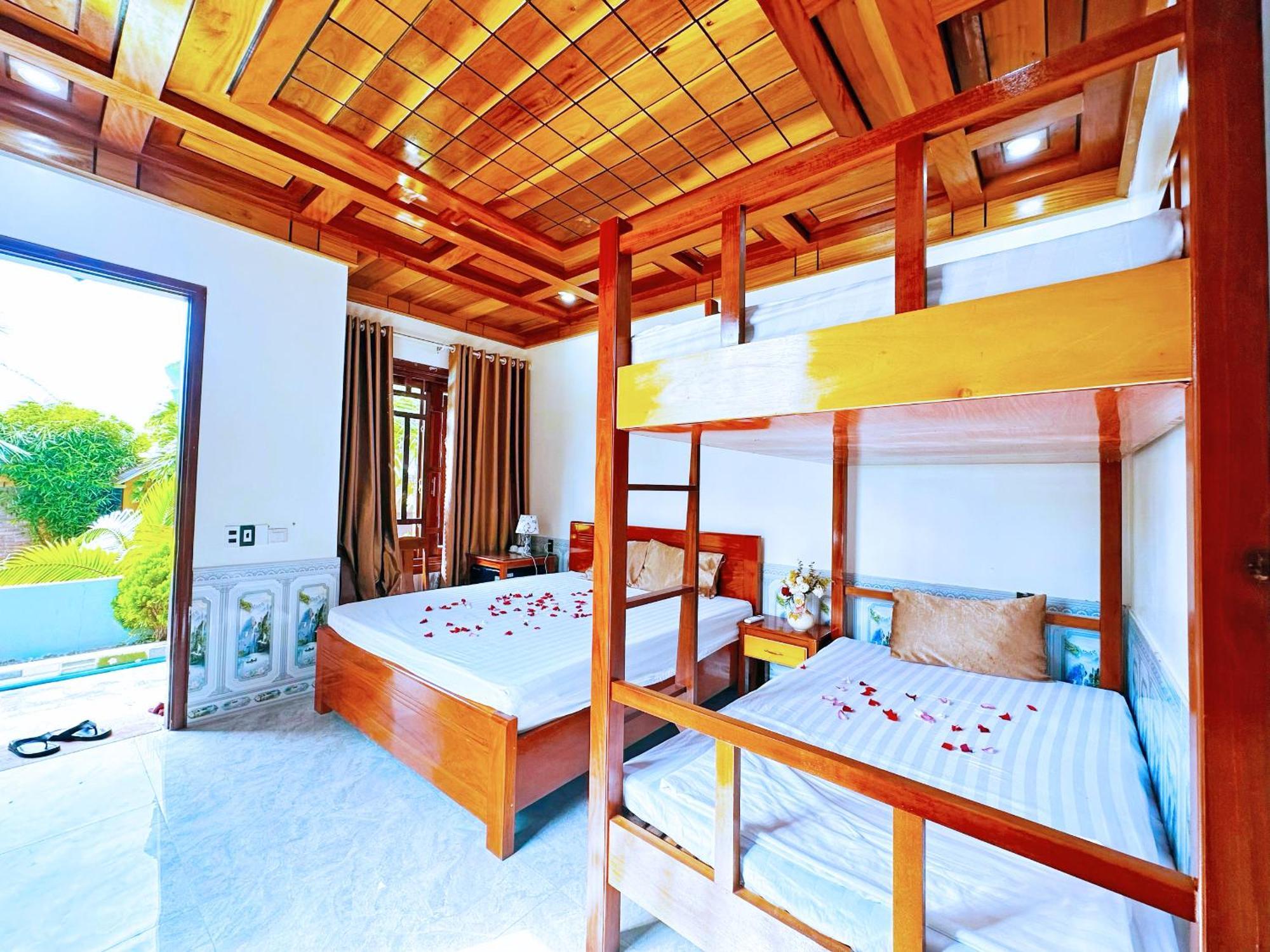 The Hill Villas Phong Nha Exterior photo